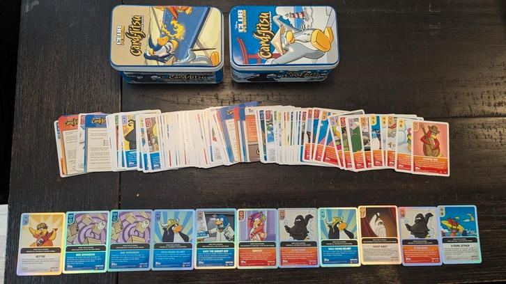 Club Penguin Trading Card Game Kaarten - Waarvan 11 Holo, Hobby en Vrije tijd, Verzamelkaartspellen | Overige, Foil, Ophalen of Verzenden