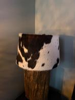 Koeienhuid lampenkap, Huis en Inrichting, Lampen | Lampenkappen, Ophalen, 25 tot 50 cm, Rond, Crème