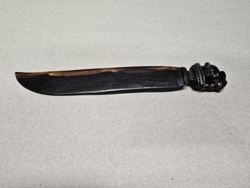 Vintage afrikaanse briefopener  beschikbaar voor biedingen