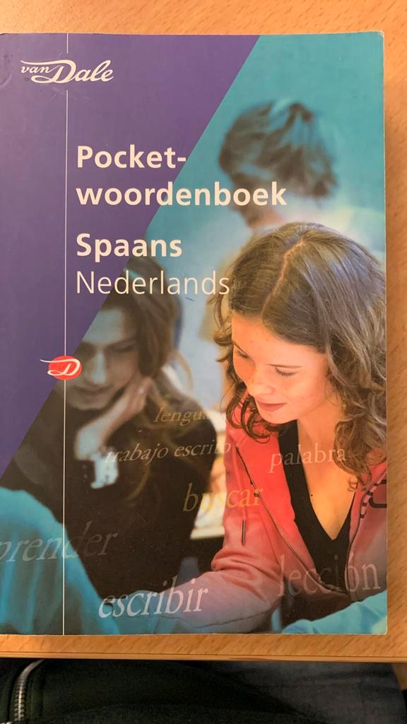 Van Dale Pocketwoordenboek Spaans-Nederlands, Boeken, Woordenboeken, Zo goed als nieuw, Van Dale, Ophalen of Verzenden