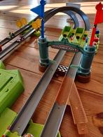 Hot Wheels HFY15 - Mario Kart Mario Circuit Trackset Deluxe, Ophalen of Verzenden, Racebaan, Gebruikt, Hot Wheels