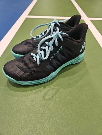 Yonex SHB Comfort Z3 Lady Black/Mint maat 41 beschikbaar voor biedingen