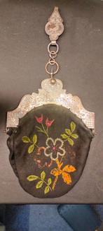 Antieke beugeltas, gedragen op Walcheren ca. 1900, Ophalen of Verzenden, Dames