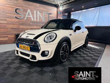 Mini Mini 2.0 Cooper S Chili Serious Business beschikbaar voor biedingen
