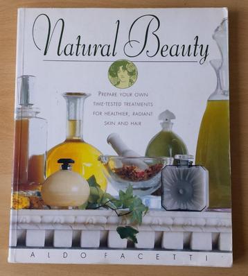Natural Beauty - Aldo Facetti - 1990 - Engels beschikbaar voor biedingen