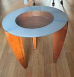 Ronde kleine houten salontafel met glas, Huis en Inrichting, Tafels | Salontafels, Ophalen, Gebruikt, 50 tot 100 cm, 50 tot 75 cm