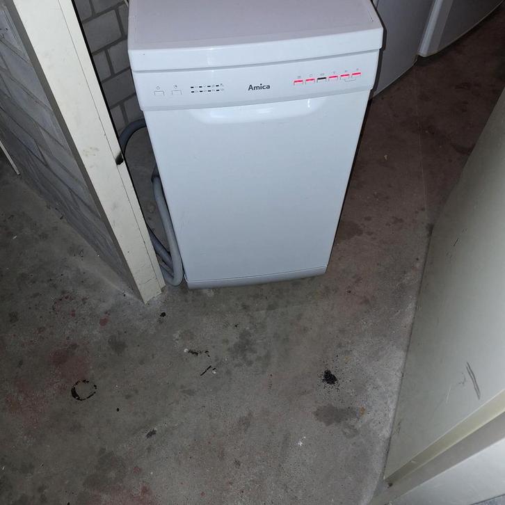 Amica Smalle Vaatwasser - (bezorging), Witgoed en Apparatuur, Vaatwasmachines, Gebruikt, Vrijstaand, Minder dan 85 cm, Minder dan 45 cm