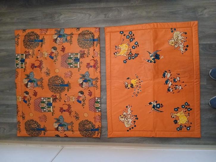 2 afwasbare retro BOXKLEDEN merk Kibofa, Kinderen en Baby's, Boxen, Zo goed als nieuw, Boxkleed, Ophalen of Verzenden