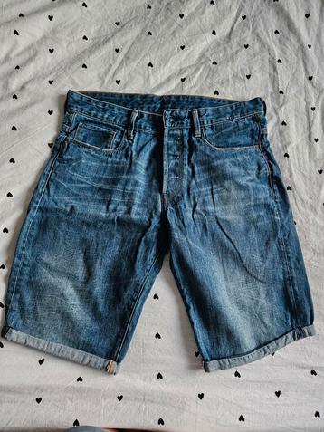 G-Star RAW jeans met korte pijpen. Wijdte 33 beschikbaar voor biedingen
