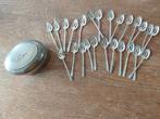 te koop 25 verz.,antieke theelepeltjes/vorkjes in theedoosje, Ophalen of Verzenden