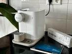 Nespresso Gran Lattissima Coffee Maker + houder en koffie, Witgoed en Apparatuur, Koffiezetapparaten, 10 kopjes of meer, Afneembaar waterreservoir