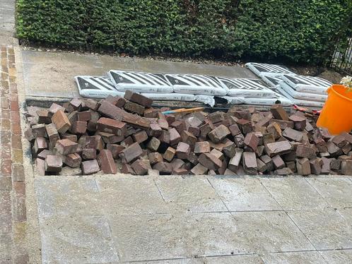 Waaltjes gebakken klinkers hele en halve GRATIS OP TE HALEN, Tuin en Terras, Tegels en Klinkers, Gebruikt, Klinkers, Beton, Ophalen