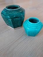 Twee Shiwan aardewerk gemberpotten met groen glazuur, Ophalen of Verzenden
