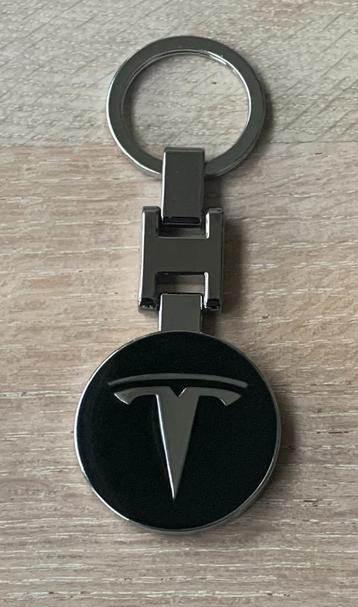 TESLA Sleutelhanger beschikbaar voor biedingen