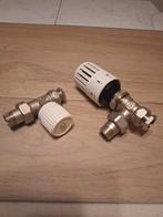 THERMOSTAATKRAAN HAAKS + RADIATORKRAAN RECHT // 1/2" x 15 mm, Doe-het-zelf en Verbouw, Verwarming en Radiatoren, Minder dan 30 cm