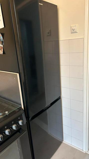 TOMADO TCR1850B Koel-vriescombinatie Zwart beschikbaar voor biedingen