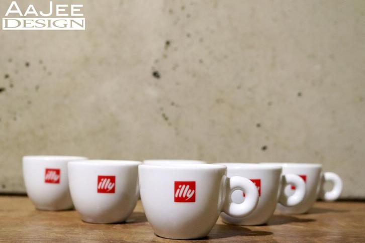 Espresso kopje zonder schotel - Illy - Meerdere op voorraad, Huis en Inrichting, Keuken | Servies, Gebruikt, Kop(pen) en/of Schotel(s)