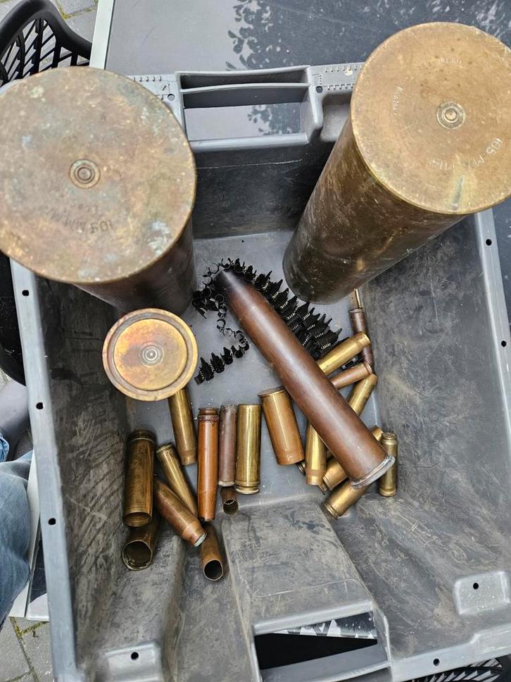 Diverse Hulzen bak vol, Verzamelen, Militaria | Algemeen, Overige soorten, Hulzen of Bodemvondsten, Overige gebieden, Ophalen of Verzenden