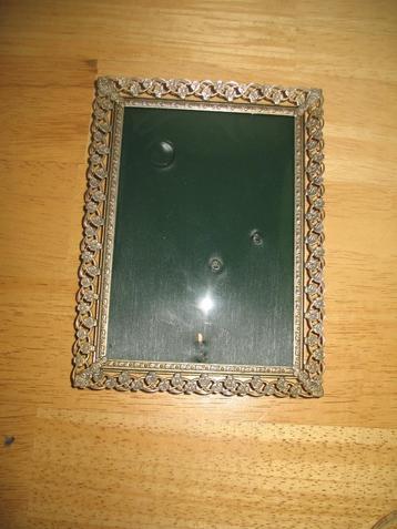 Zilverkleurig fotolijst met iets Opstaande Rand* Vintage beschikbaar voor biedingen