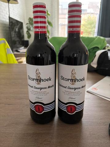 2 rode wijn beschikbaar voor biedingen