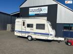 HOBBY De Luxe 400 SF ’05 (Mover, Vastbed), Vast bed, Hobby, Bedrijf, Treinzit
