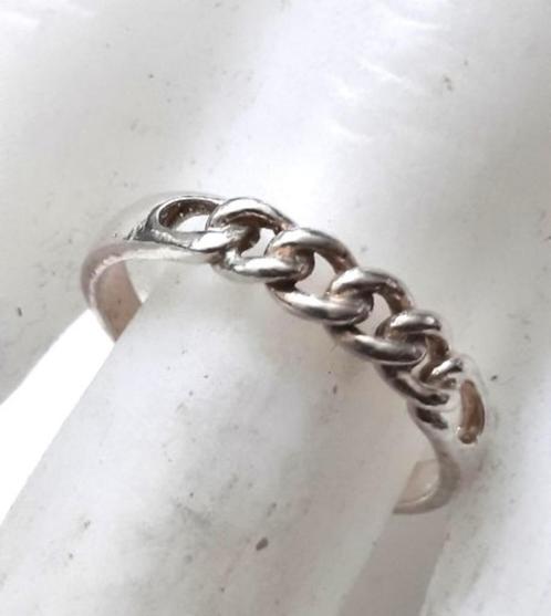 Leuke zilveren kettingschakels ring 925 (7428-7), Sieraden, Tassen en Uiterlijk, Ringen, Zo goed als nieuw, Dame, 19 tot 20, Zilver