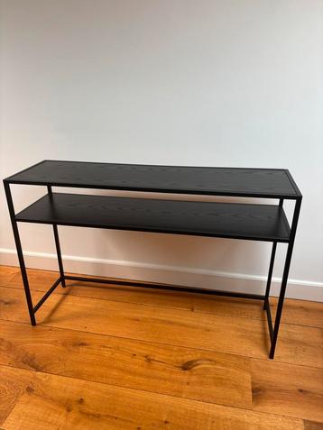 Muurtafel / side table (zwart) beschikbaar voor biedingen