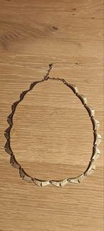 Goudkleurige vintage ketting, Ophalen of Verzenden, Zo goed als nieuw, Goud, Overige materialen