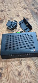 Ubee EVW3200 Router met Modem, Computers en Software, Routers en Modems, Ophalen, Gebruikt, Router met modem, Ubee