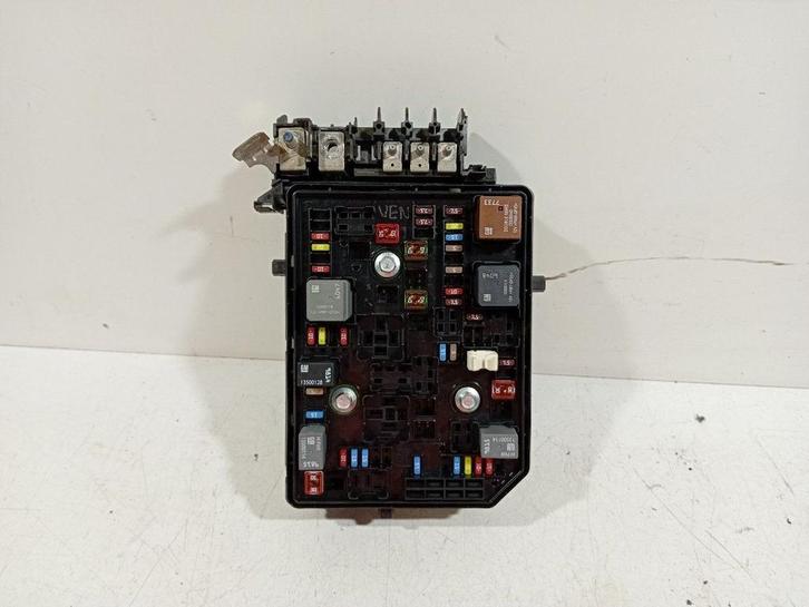 Zekeringkast Opel Astra, Auto-onderdelen, Elektronica en Kabels, Opel, Gebruikt, Herkomst onderdeel bekend, 12 maanden garantie