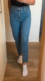 Levi's Mom Jeans - Maat W26, Blauw, Ophalen of Verzenden, Zo goed als nieuw, W27 (confectie 34) of kleiner