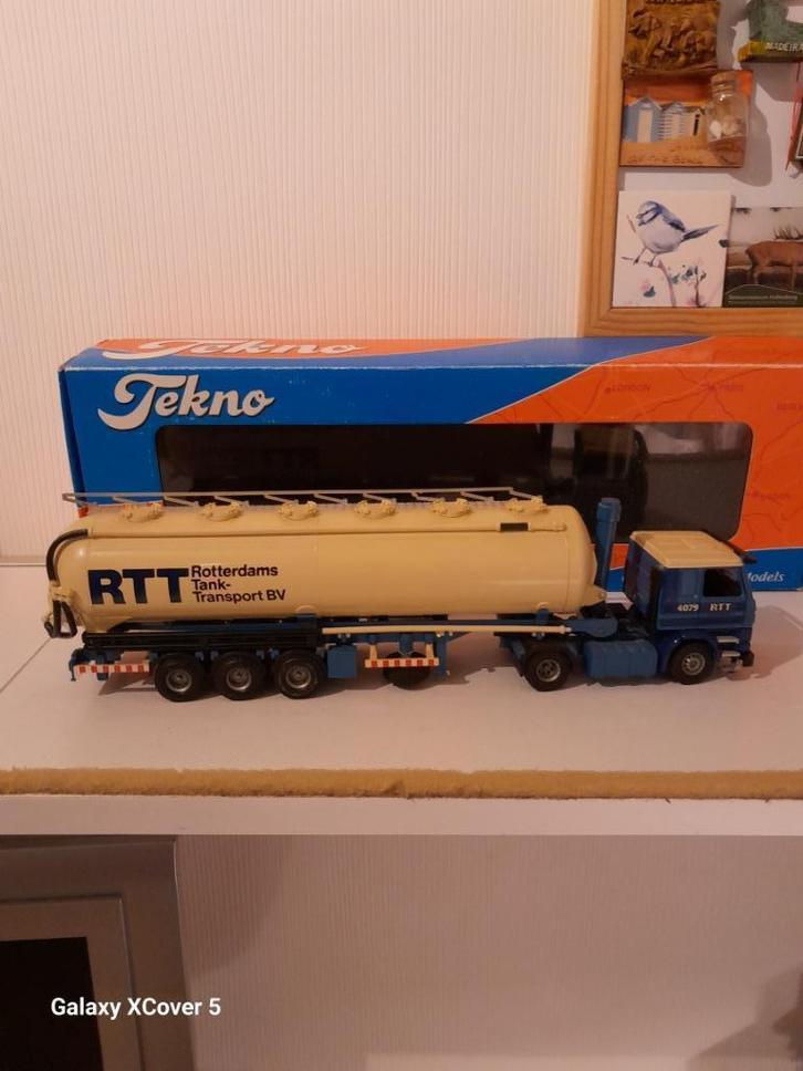 Scania 113 M 380 RTT, Hobby en Vrije tijd, Modelauto's | 1:50, Zo goed als nieuw, Bus of Vrachtwagen, Tekno, Ophalen of Verzenden