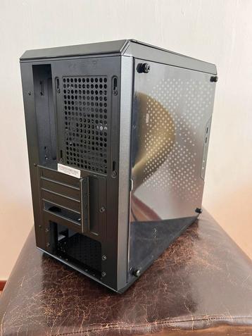 Master cooler mini atx case nog nieuw in doos beschikbaar voor biedingen