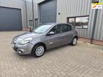 Renault Clio 1.2 Authentique TOP OCCASION, Auto's, Renault, Voorwielaandrijving, Euro 5, Gebruikt, Zwart