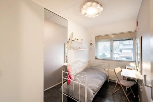 Bed frame wit met lattenbodem | Meiden | Hartjes | Prinses, Kinderen en Baby's, Kinderkamer | Bedden, Zo goed als nieuw, 180 cm of meer