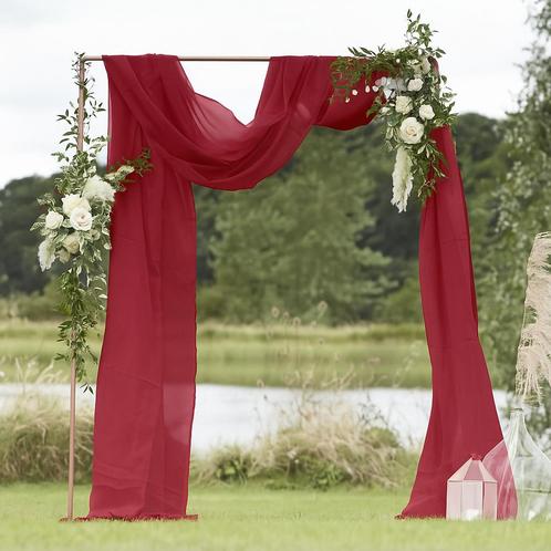 Backdrop set: bordeaux & parelmoer linnen + strikken, Hobby en Vrije tijd, Feestartikelen, Zo goed als nieuw, Feestartikel, Geboorte of Huwelijk
