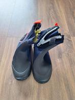Nieuwe surflaarzen maat 33/34, Watersport en Boten, Ophalen of Verzenden, Nieuw, Kind, Zeil- of Surfschoenen
