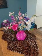 Roze tulpenvaasje gevuld met kunstbloemen, Huis en Inrichting, Woonaccessoires | Kunstplanten en Kunstbloemen, Ophalen, Nieuw