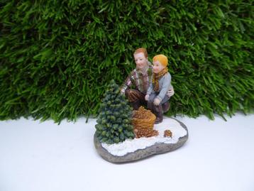 Luville Kerstdorp  Tom and Rudi collecting pines beschikbaar voor biedingen