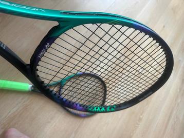 tennisracket beschikbaar voor biedingen