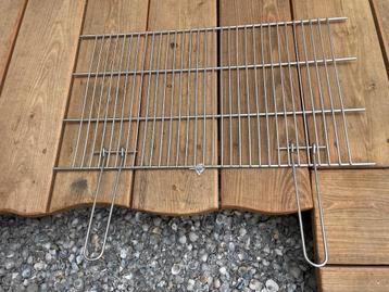 Zeer solide barbecue rooster RVS 70x40cm met handvaten  beschikbaar voor biedingen