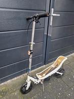 Witte Space scooter, Fietsen en Brommers, Ophalen, Gebruikt