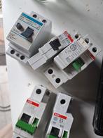 Aardlek schakelaars, Ophalen of Verzenden, Gebruikt