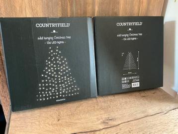 NIEUW set van 2 Countryfield wall hanging kerstbomen beschikbaar voor biedingen