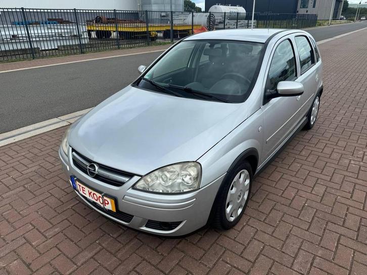 Opel Corsa 1.2-16V Silverline /Airco/5 drs/Scherm/Nieuwe APK, Auto's, Opel, Bedrijf, Te koop, Corsa, ABS, Airbags, Airconditioning