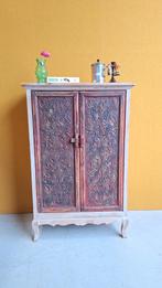 Meidenkastje, vintage kastje, 2 deurtjes, sierlijke pootjes, Huis en Inrichting, Ophalen, 100 tot 150 cm, Vintage, Retro vintage brocante