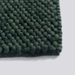 Vloerkleed HAY Peas donkergroen 170x240cm, Huis en Inrichting, Stoffering | Tapijten en Kleden, Ophalen, Gebruikt, 150 tot 200 cm