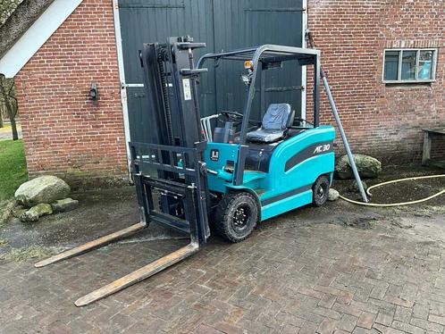 Easy-Going - 3 ton - CPD-30 - Vorkheftruck - 2024, Zakelijke goederen, Machines en Bouw | Heftrucks en Intern transport, Heftruck