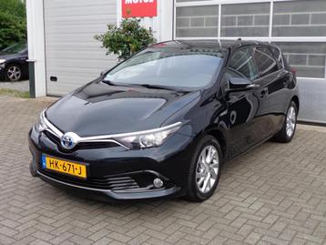 Toyota Auris 1.8 Hybrid Lease 136 PK,Navi,Camera,Cruise cont beschikbaar voor biedingen
