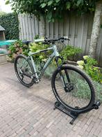 Moutainbike, Fietsen en Brommers, Vering, 10 tot 15 versnellingen, Zo goed als nieuw, 65 cm of meer